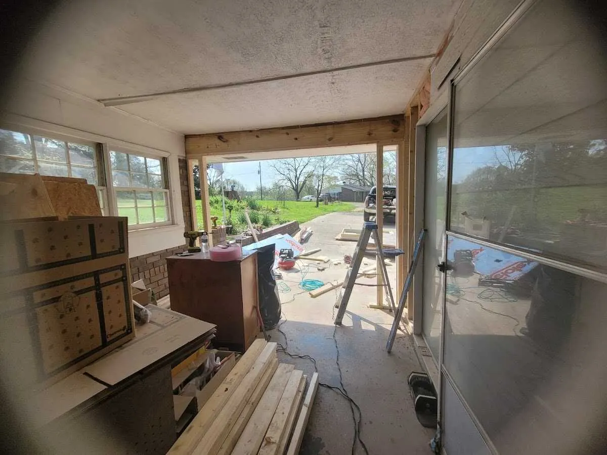 Air movers and dehumidifier for Drying & Dehumidification in Mesquite